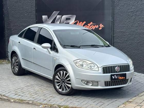 FIAT LINEA 1.8 ABSOLUTE 16V FLEX 4P AUTOMATIZADO FIAT LINEA 1.8 ABSOLUTE 16V FLEX 4P AUTOMATIZADO